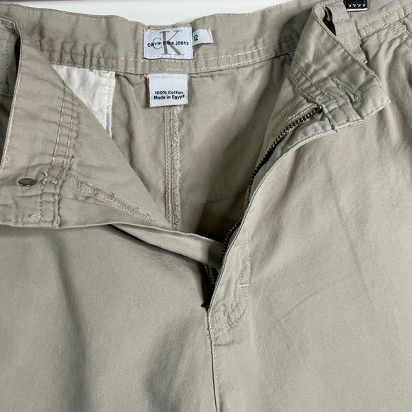 CALVIN KLEIN CARGO SHORTS FOR WOMEN’S BEIGE - Picture 4 of 14